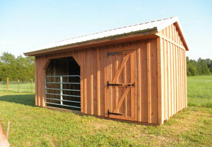 8 run in shed hilltop structures