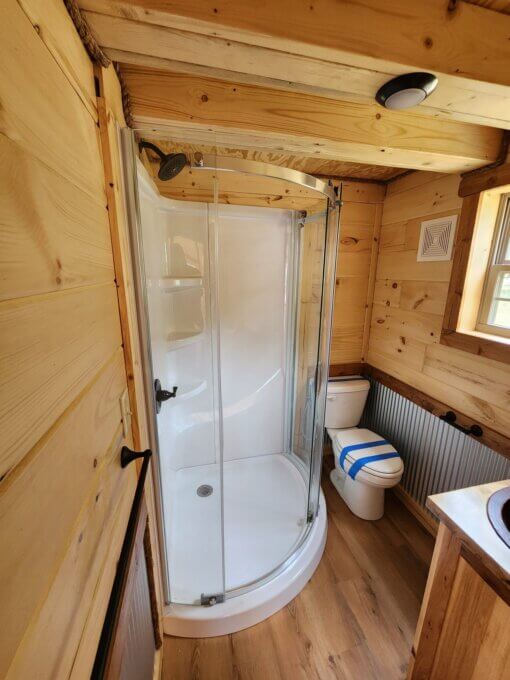 14x38 Smokey Mtn Cabin Park Model - Turn key- Available Now at Flemmingsburg KY Lot - Image 17
